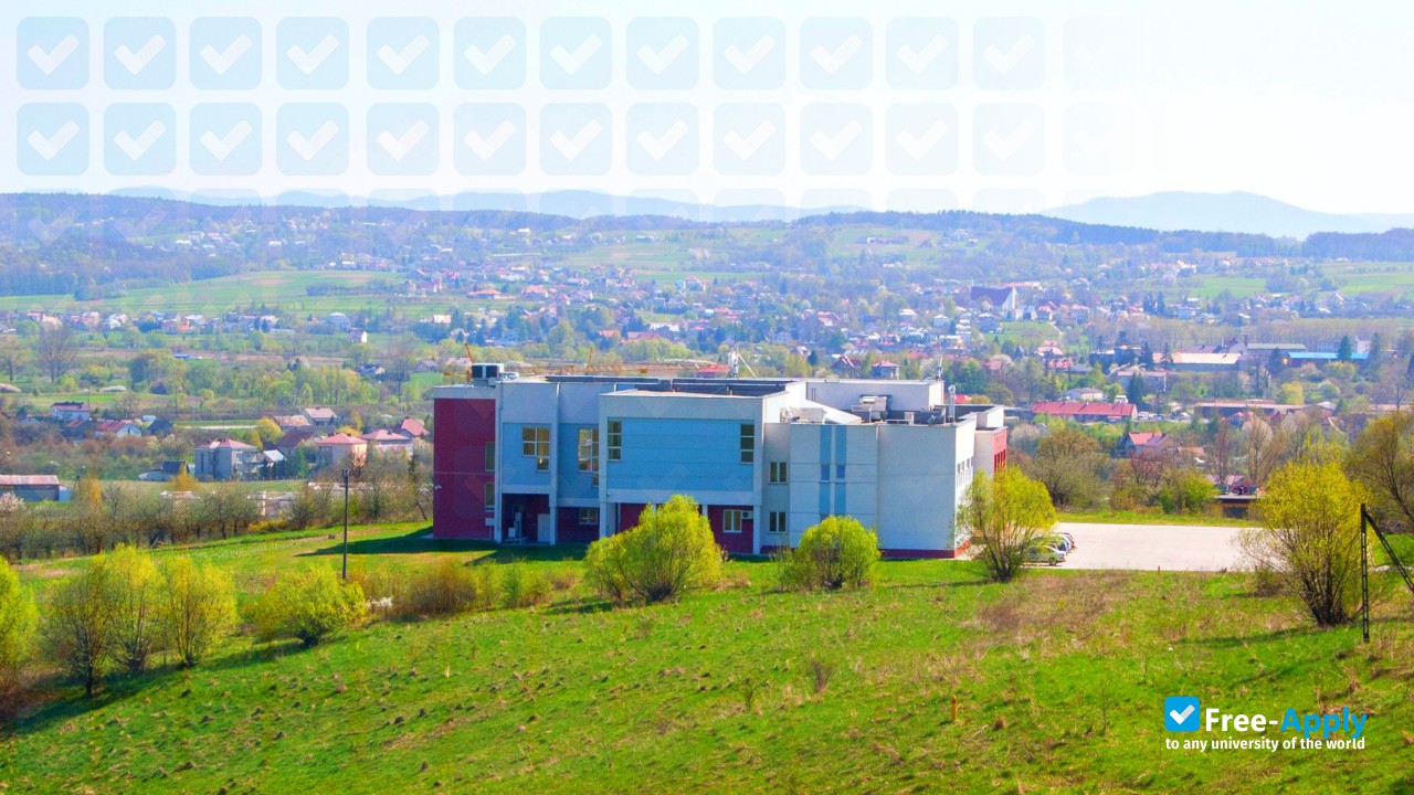 Higher School of Podkarpacie in Jaslo фотография №3