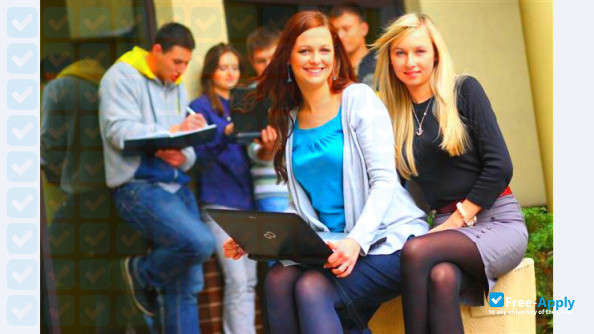 Higher School of Business and Management photo #10