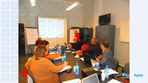 School of Business in Pila photo #15