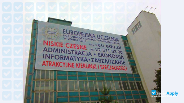 Foto de la European Higher School of Computer Science and Economics in Warsaw #9