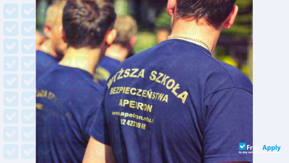 Foto de la Higher School of Public and Individual Safety Apeiron in Cracow #7