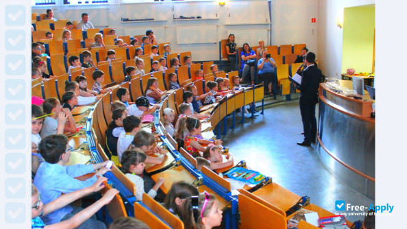 Humanitas University in Sosnowiec photo #10