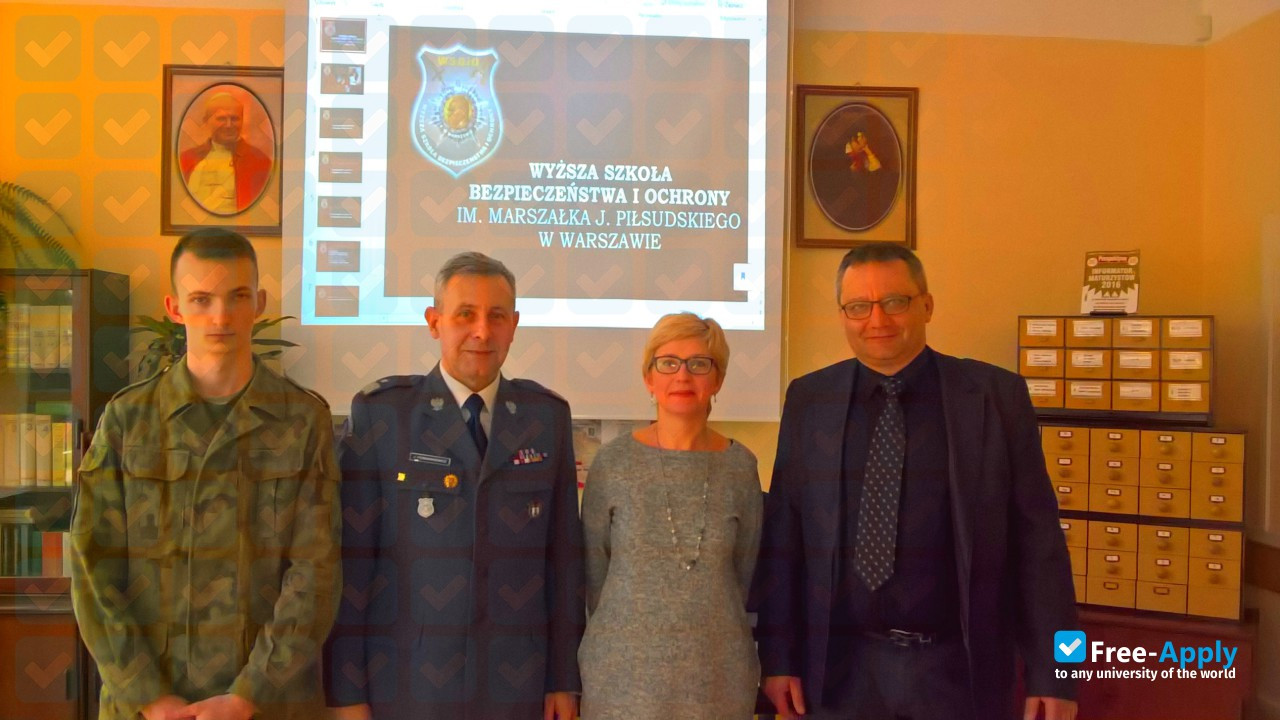Foto de la Higher School of Safety and Security Services in Warsaw #4
