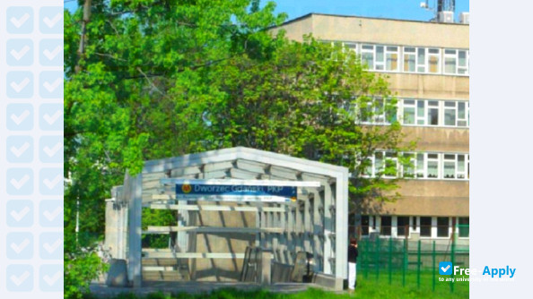 Foto de la Higher School of Safety and Security Services in Warsaw #3