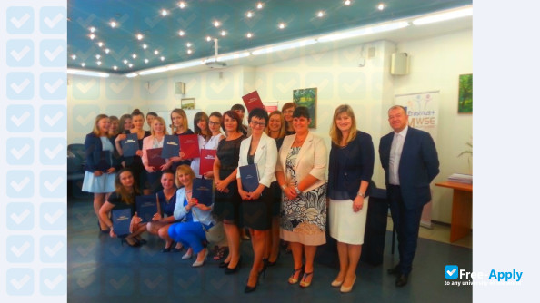 Foto de la National Business School National-Louis University Off-Campus in Tarnow #5