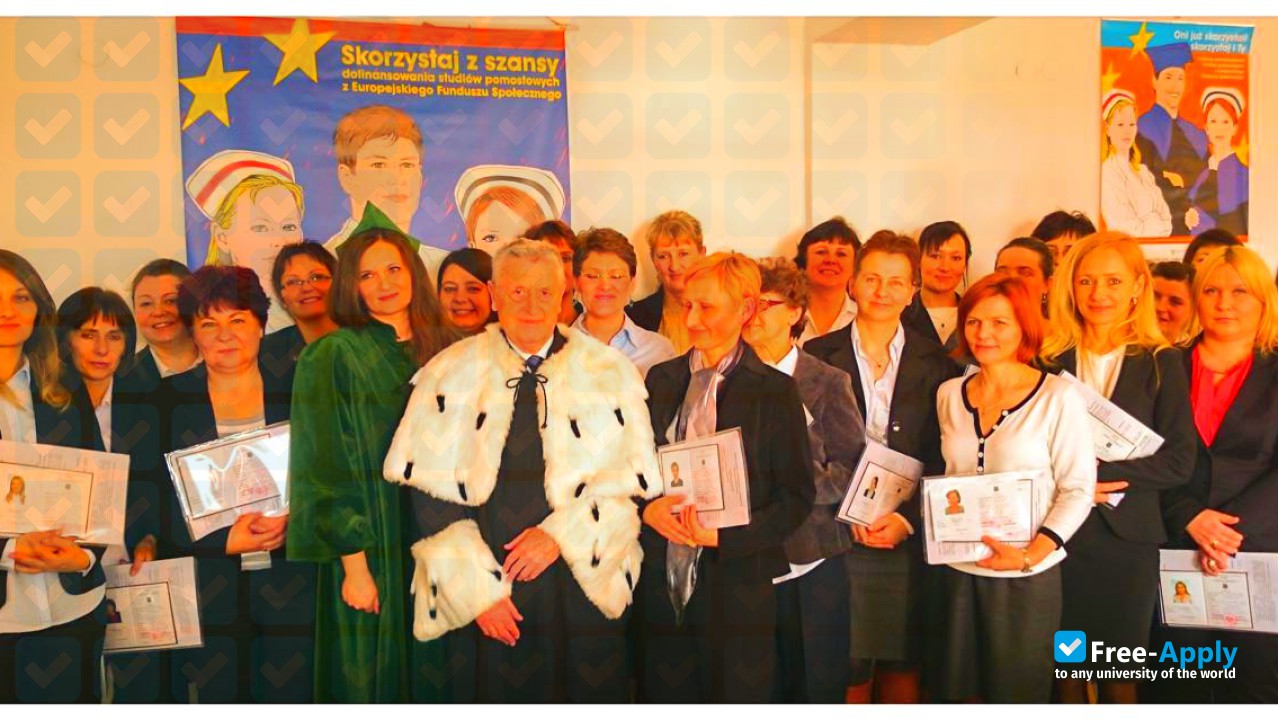 Higher School of Professional Skills in Pinczow photo #2