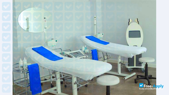School of Cosmetology and Health Sciences in Lodz фотография №4