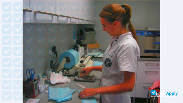 Photo de l’Prof. Meissner's Higher School of Dental and Human Sciences in Ustron #4