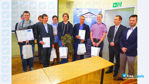 Foto de la International University of Logistics and Transport in Wroclaw #7