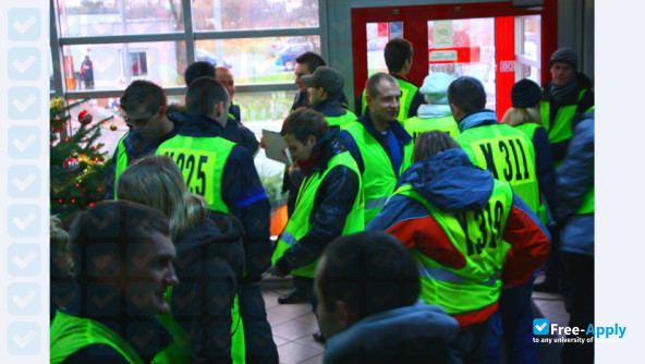 Foto de la International University of Logistics and Transport in Wroclaw #1