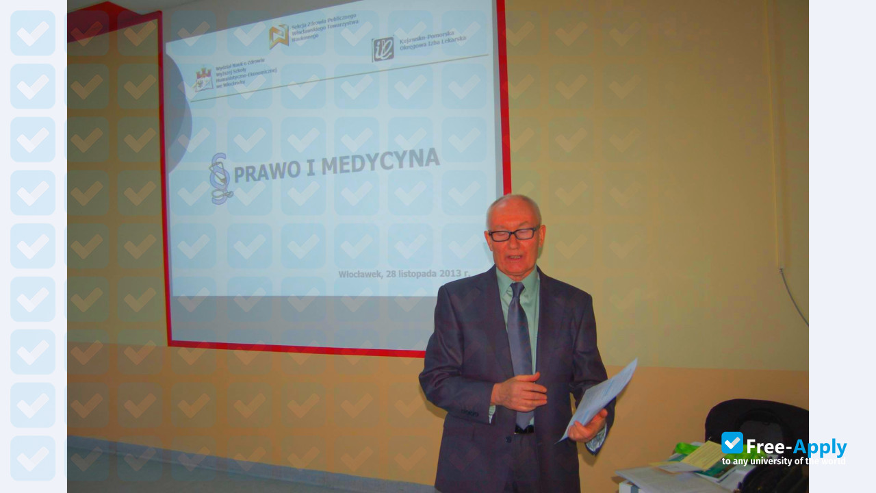 Foto de la Kujawska University College in Wloclawek #8