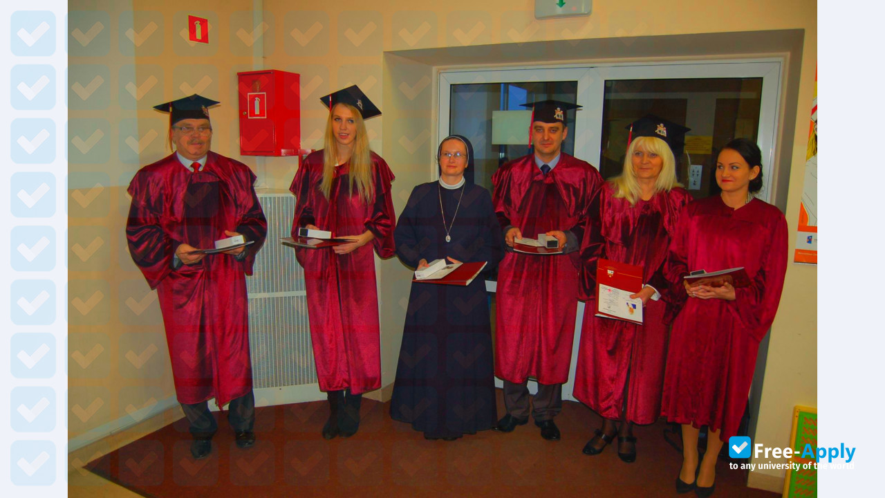 Foto de la Kujawska University College in Wloclawek #3