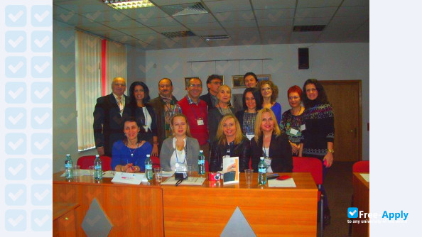 Foto de la Kujawska University College in Wloclawek #10