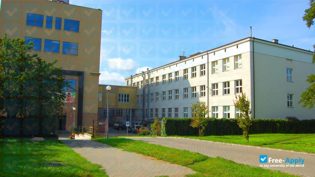Foto de la Kujawska University College in Wloclawek #11