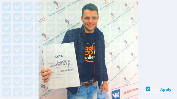 Foto de la Academy of Merchants (University of Commerce and Services in Poznan) #3
