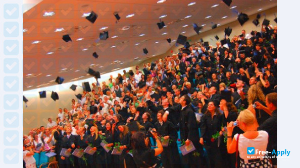 Foto de la Academy of Merchants (University of Commerce and Services in Poznan) #13