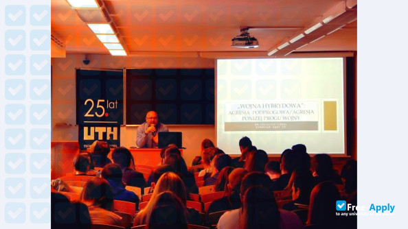 Photo de l’The University of Technology and Economics them. Helena Chodkowska #11