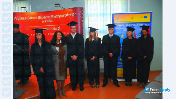 Foto de la Lodz Academy of International Studies #19