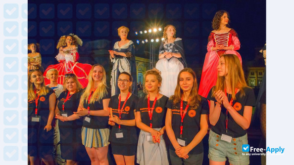 Higher Artistic School in Warsaw photo #10