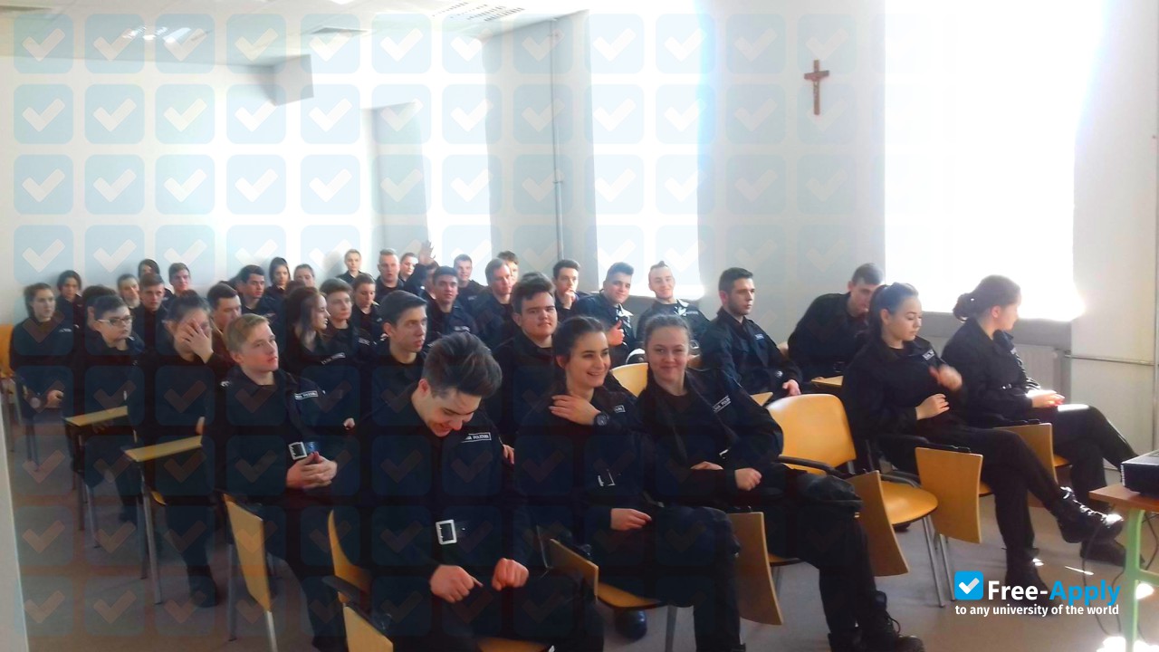 Łużyce Humanistic Higher School in Żary photo #16