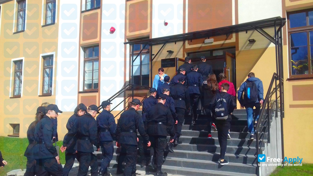 Łużyce Humanistic Higher School in Żary photo #3