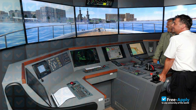 Foto de la Maritime University of Szczecin (POLAND) #1