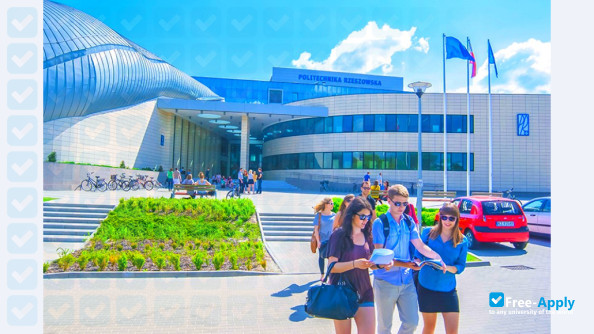 Rzeszów University of Technology photo #9