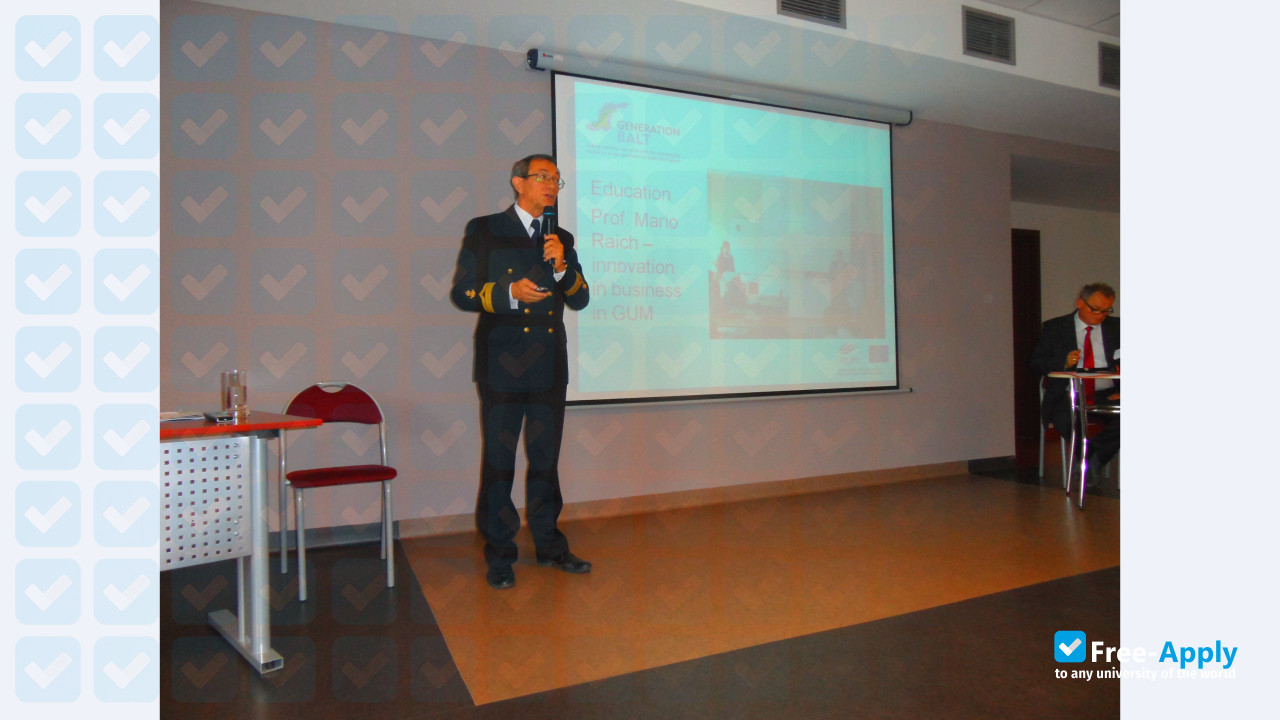 Business and Administration School in Gdynia photo #6