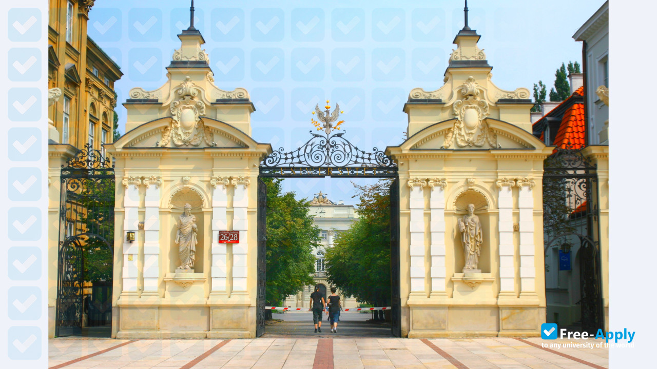 Foto de la University of Warsaw #10