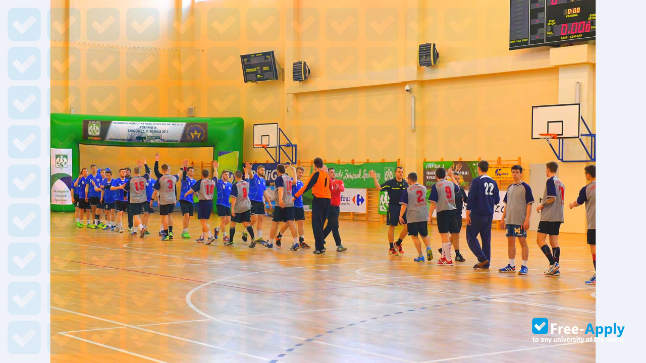 Photo de l’Casimir the Great University #16