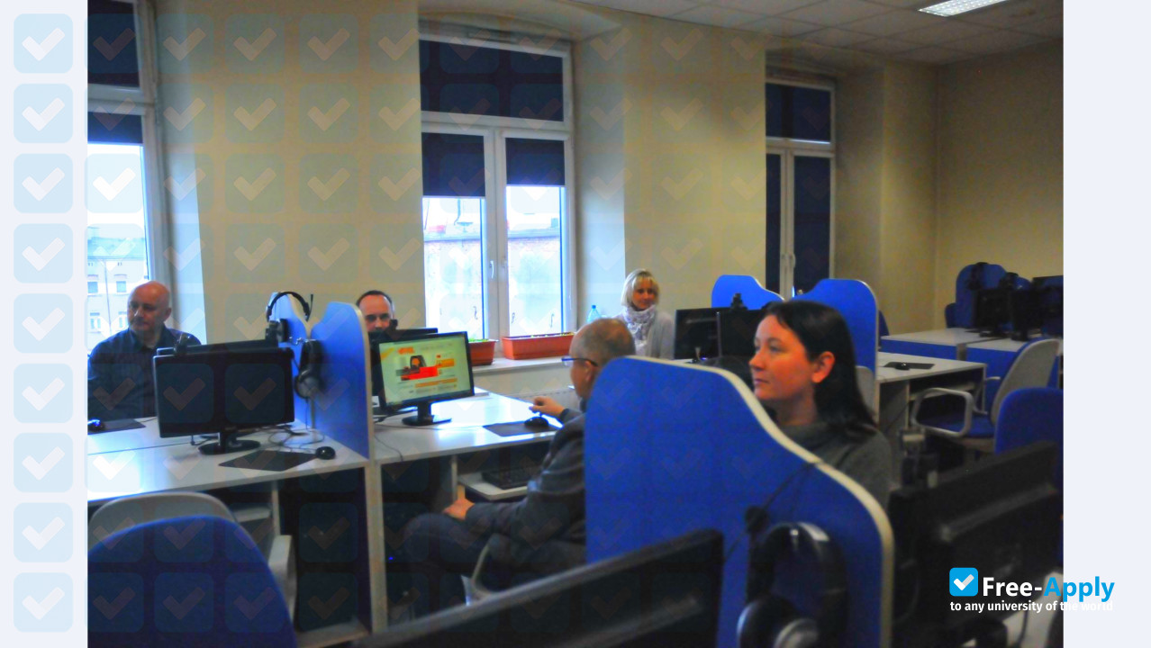 College of Foreign Languages in Czestochowa photo #7