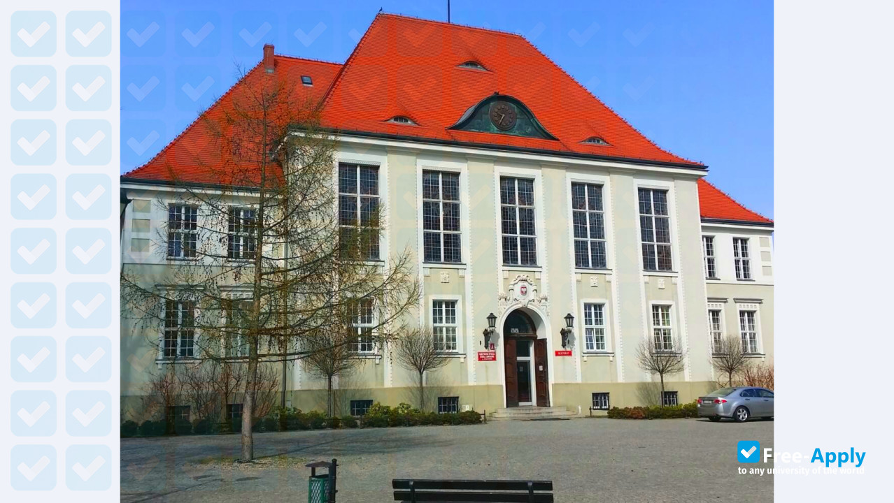 Photo de l’State Higher Vocational School in Nowy Sacz #4