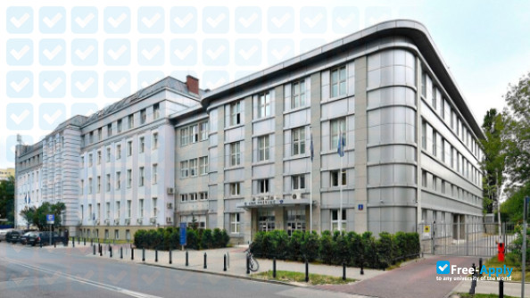 Foto de la School of American and International Relations in Warsaw #3