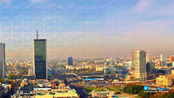 Foto de la School of American and International Relations in Warsaw #2