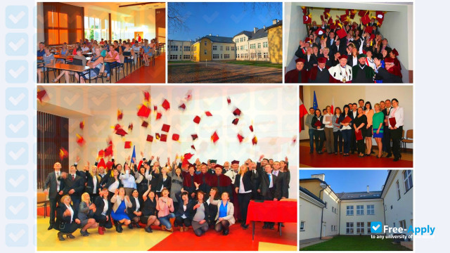Photo de l’School of Management and Marketing in Sochaczew
