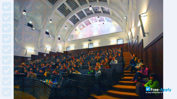 Warsaw School of Economics photo #2
