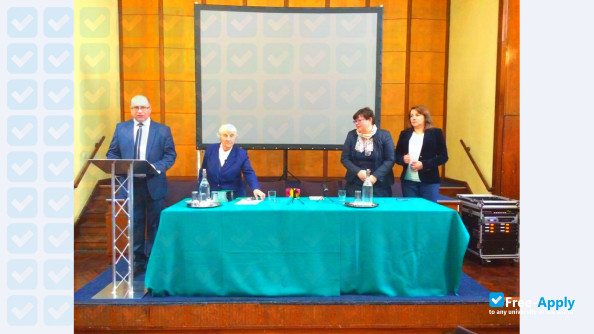 Foto de la Higher School of Social and Economic Przeworsk #4