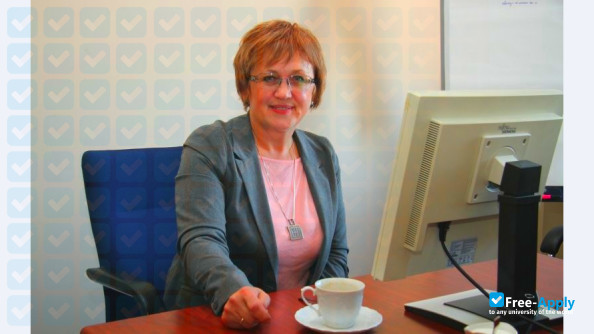 West Higher School of Commerce and International Finances in Zielona Góra photo #7