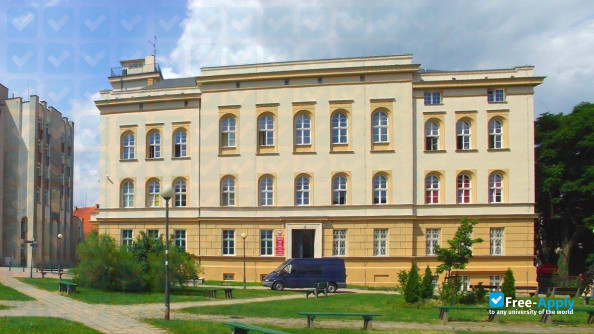West Higher School of Commerce and International Finances in Zielona Góra фотография №9