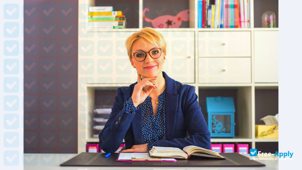 West Higher School of Commerce and International Finances in Zielona Góra photo #9