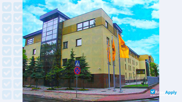 Photo de l’University of Dąbrowa Górnicza #17