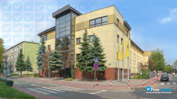 Photo de l’University of Dąbrowa Górnicza #5