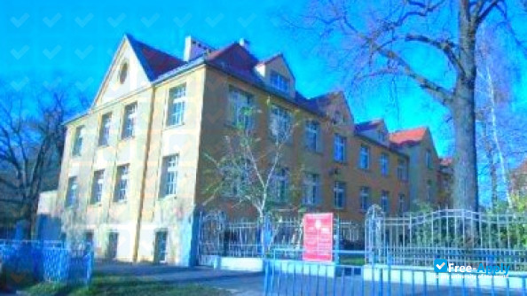 Photo de l’Wroclaw High School of Applied Informatics Horyzont #11