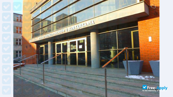 Photo de l’University of Finance and Management in Białystok #17