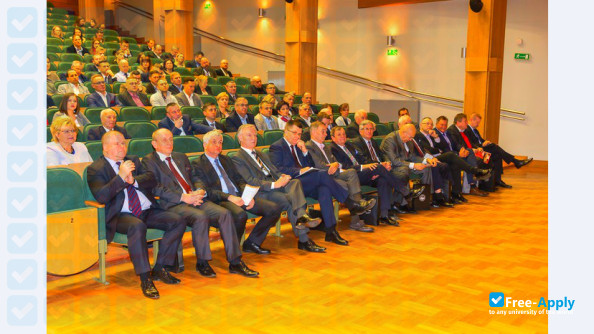 Photo de l’University of Finance and Management in Białystok #14