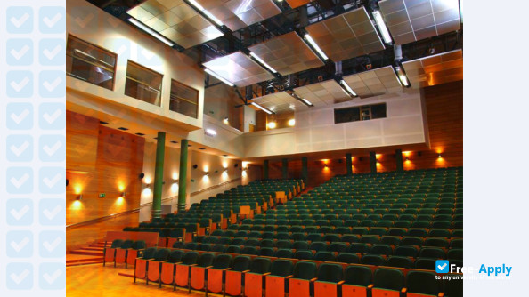 Photo de l’University of Finance and Management in Białystok #19