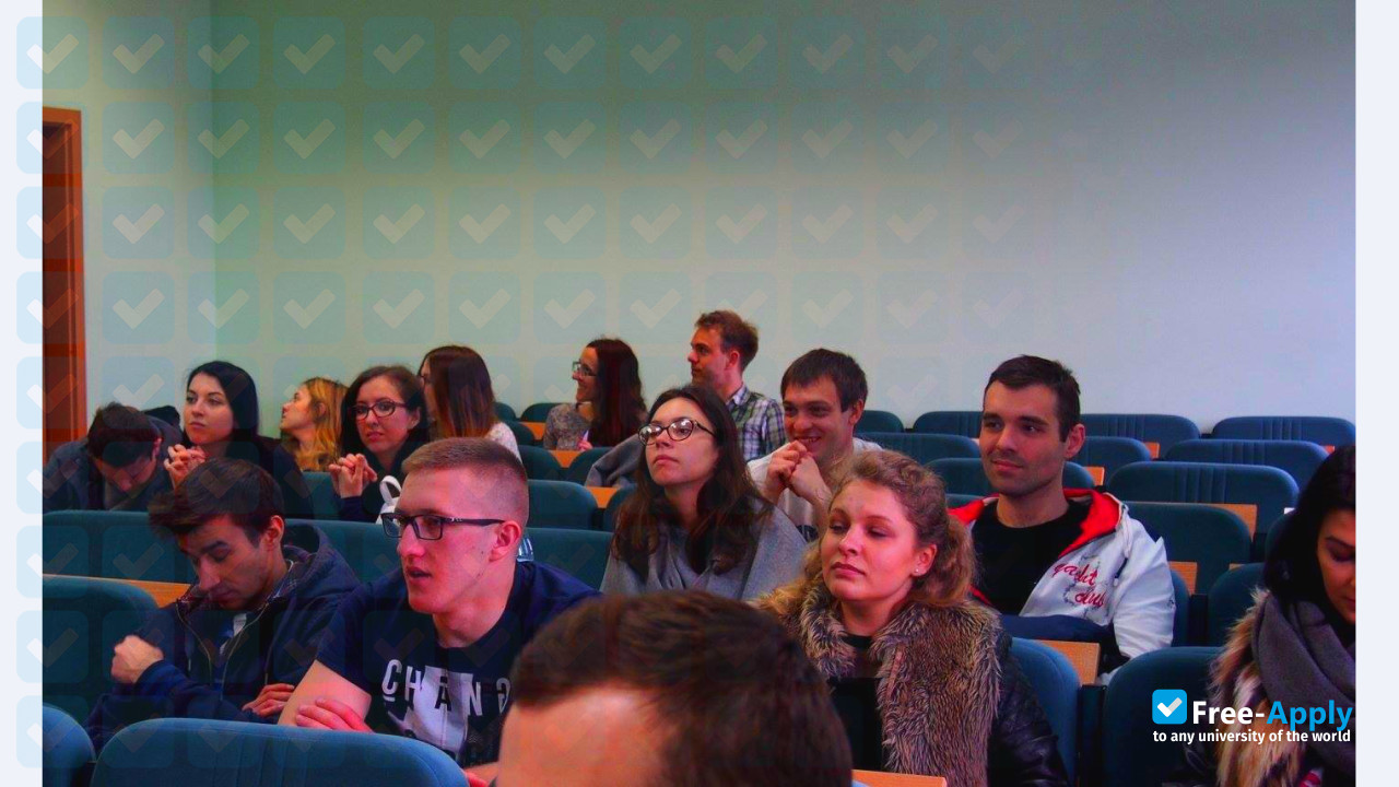 Photo de l’University of Finance and Management in Warsaw #7