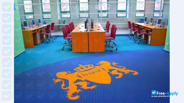 Photo de l’University of Finance and Management in Warsaw #16
