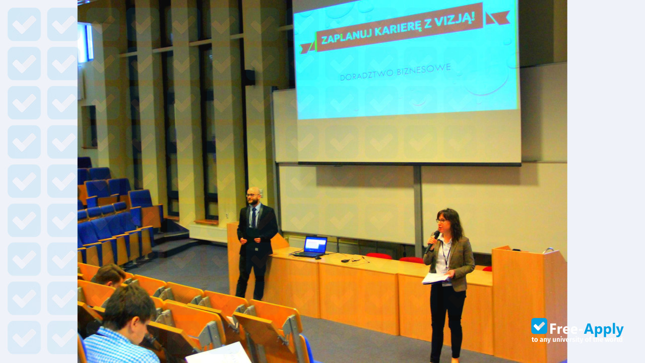 Photo de l’University of Informational Technology in Warsaw #6