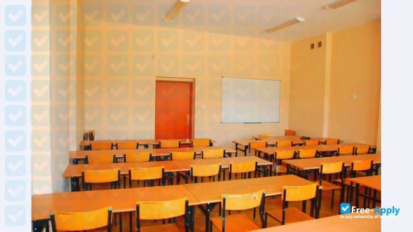 Foto de la University of National Economy in Kutno #3